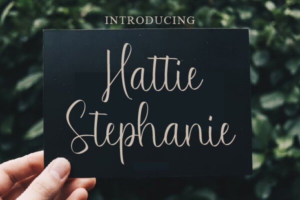 Font Hattie Stephanie